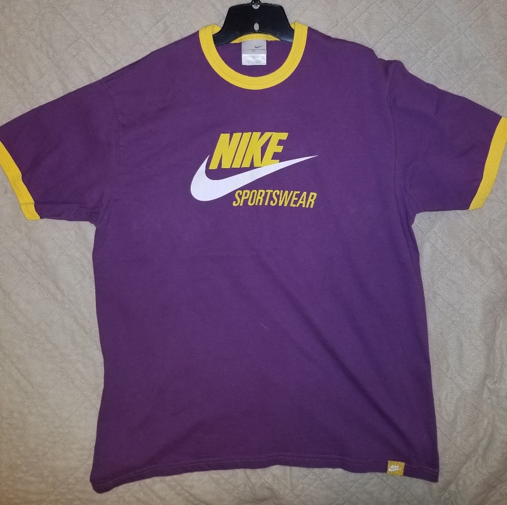90s Vintage Nike Sportswear Tee